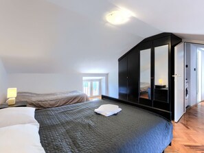 3 Schlafzimmer, Reisekinderbett, kostenloses WLAN