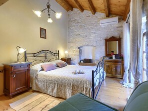 2 habitaciones, cuna de viaje y wifi gratis 
