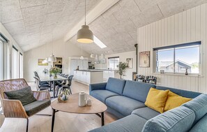 Smart TV, fireplace, foosball, table tennis