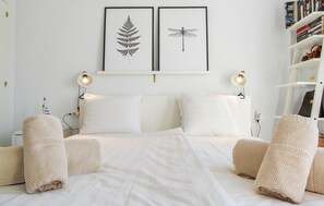 3 chambres, accès au Wi-Fi (inclus), literie fournie