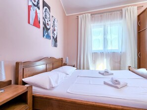 6 slaapkamers, reisbedje, gratis wifi
