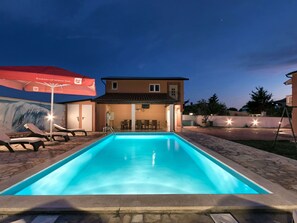 Udendørs pool