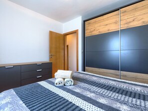 2 bedrooms, free WiFi - Beautiful private villa for 5 guests with A/C, WIFI, terrace and pets allowed (Fažana)