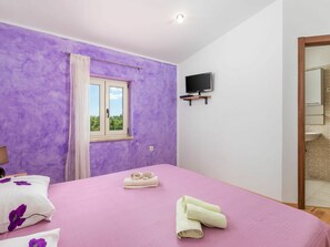 4 Schlafzimmer, Bügeleisen/Bügelbrett, Reisekinderbett, kostenloses WLAN