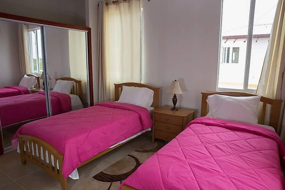 Villa | 2 Schlafzimmer, individuell dekoriert, individuell eingerichtet