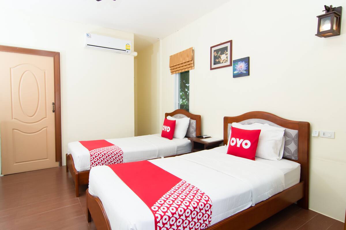 Quarto duplo superior | Escrivaninha, quartos à prova de som, Wi-Fi de cortesia, roupa de cama
