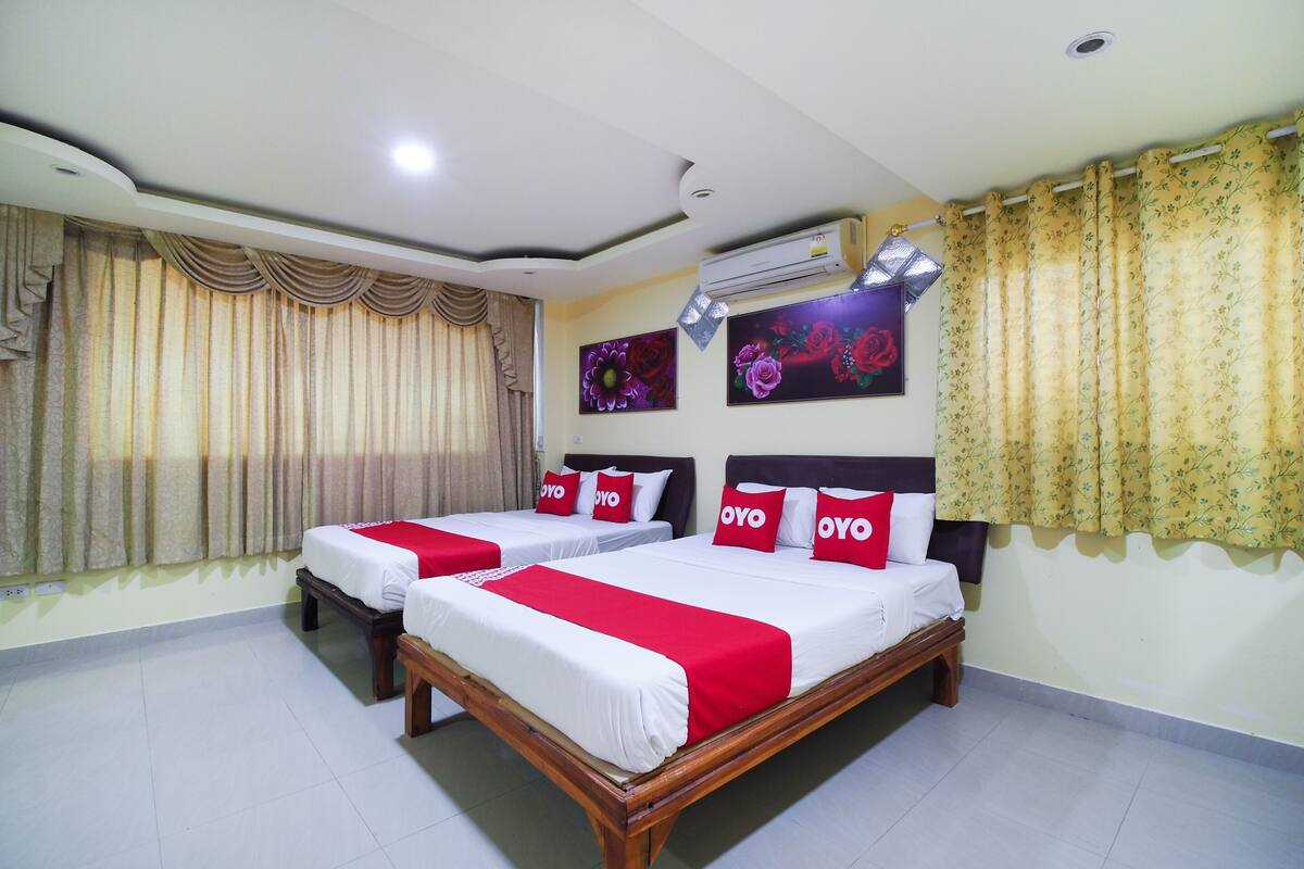 Desk, free WiFi, bed sheets