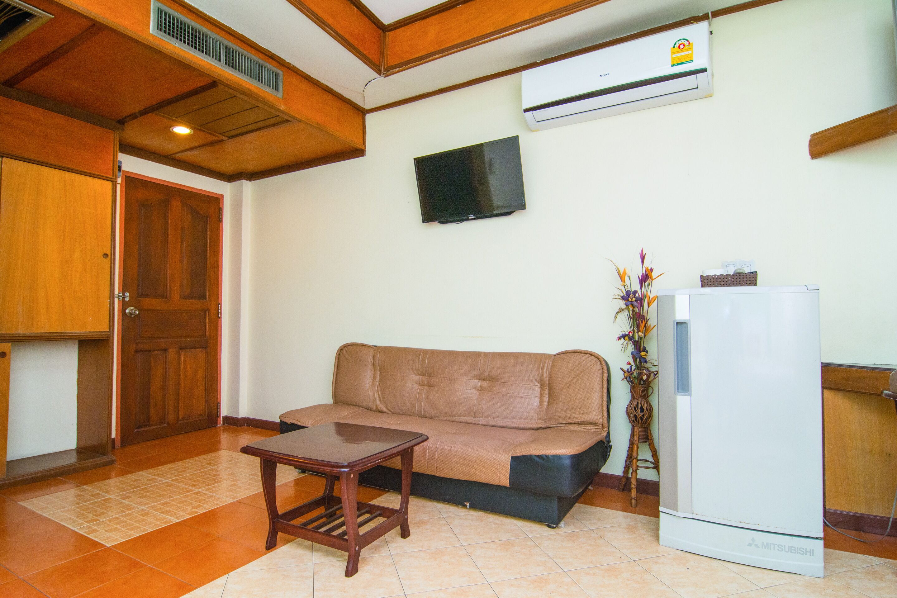 Superior Twin Room | Desk, free WiFi, bed sheets