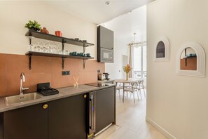 Private kitchen - Best Stay Jeuneurs (Paris)