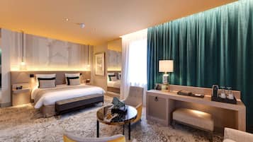 Family Room, 1 King Bed, Non Smoking (Twin bed on request;with Sofabed) | Premium bedding, in-room safe, desk, blackout drapes