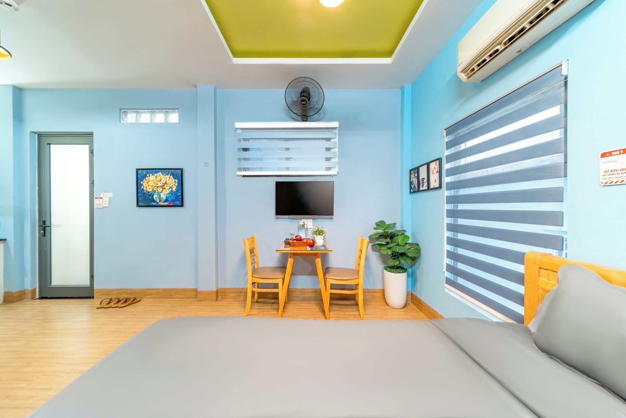 Comfort Double Room, 1 Queen Bed | Premium bedding, pillowtop beds, desk, laptop workspace