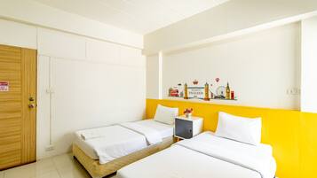 Standard Twin Room | 1 bedroom, desk, free WiFi, bed sheets