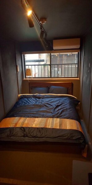 Private Vacation Home | 1 bedroom, desk, blackout drapes, iron/ironing board - Bettei Shinimamiya (Osaka)