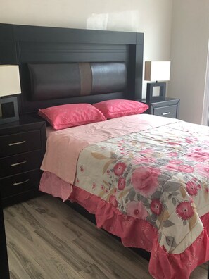 4 bedrooms, iron/ironing board, WiFi, bed sheets - Ya sea por trabajo o vacaciones!!!Ven a Chiapas y siéntete como en casa!!! (Tuxtla Gutiérrez)
