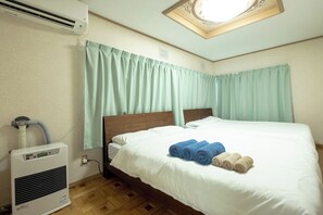 2 عدّة غرف نوم ومكتب