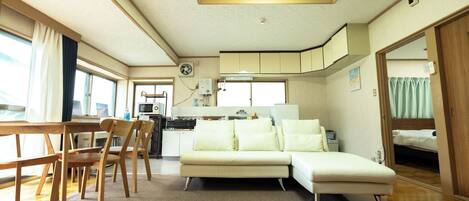 House, 2 Bedrooms | Living area | Flat-screen TV