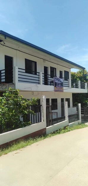 淋浴設備、提供毛巾