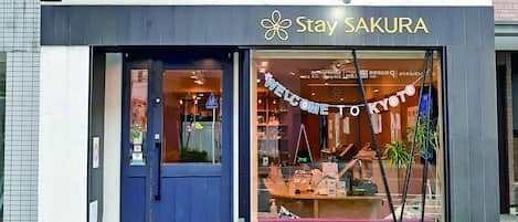 Check-in-/Check-out-Schalter