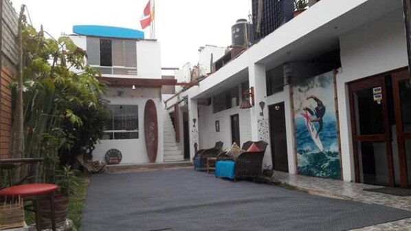 Ngoại thất