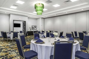 Ballroom - Hilton Garden Inn Fort Wayne North (Fort Wayne)