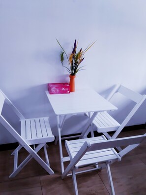 Dining - Spacious serviced apartments (Ho Chi Minh)