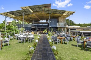 Building design - Cargo Remote Mui Ne (Phan Thiet)