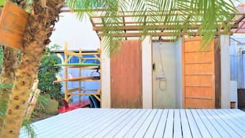 Sundeck