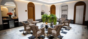 Plazuela del Carbón Suites