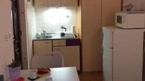 Estudio (Apartment) | Cocina privada