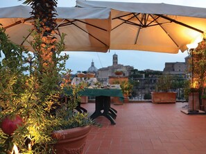 Terrace/patio - Residenza Maritti Decò Style (Rome)