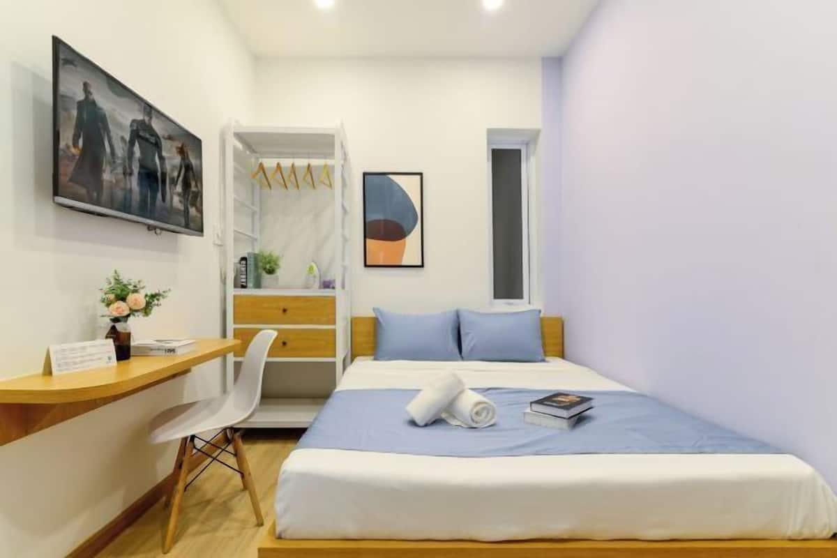 Desk, iron/ironing board, free WiFi