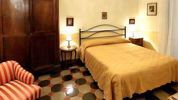 Kamar Double atau Twin Standar (Zia Bianca) | Wi-Fi gratis dan seprai linen