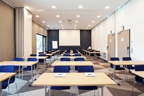 สถานที่จัดงานประชุม