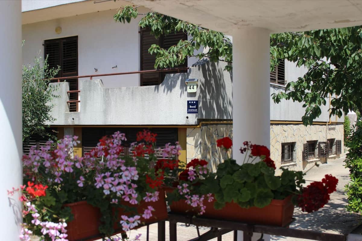 Apartment, 1 Bedroom, Balcony (2) | Exterior