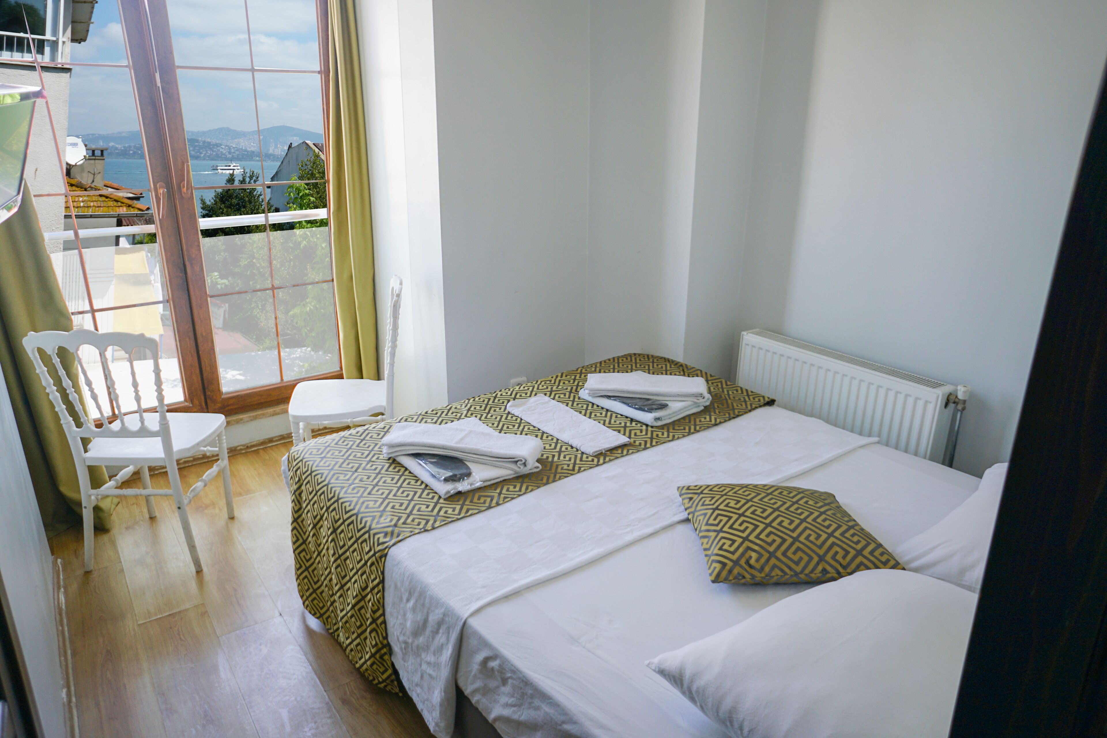 standart deniz manzarali oda | premium bedding, soundproofing, free wifi, bed sheets