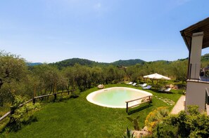 Property grounds - Villa / Independent home in Camaiore with 3 bedrooms sleeps 6 (Camaiore)