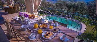 Villa / Independent home in Camaiore with 3 bedrooms sleeps 6