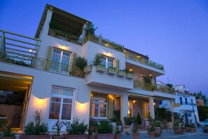 Exterior - Mourayio bed&breakfast (Ermionida)