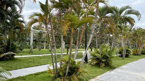 Garden - Hue Crown Boutique Hotel (Hue)