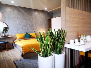 Elite Studio | Blackout curtains, free WiFi - Hue Crown Boutique Hotel (Hue)