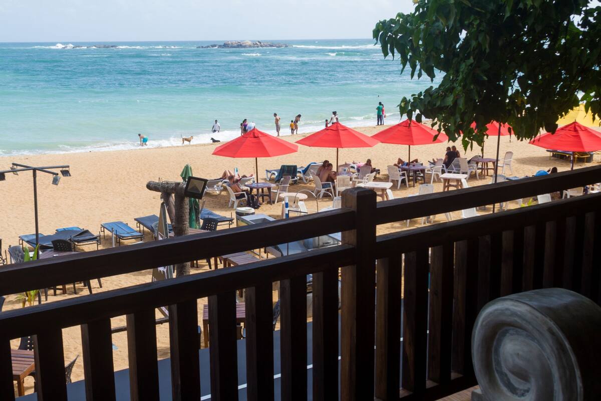 Superior Room, 1 Queen Bed, Ocean View | Balcony view