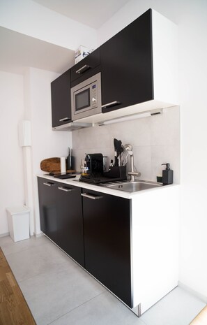 Comfort Studio | Private kitchen | Fridge, oven, stovetop, dishwasher - The Five Star (Brussels)