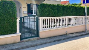 Front of property - Apartments Jasmin (Medulin)