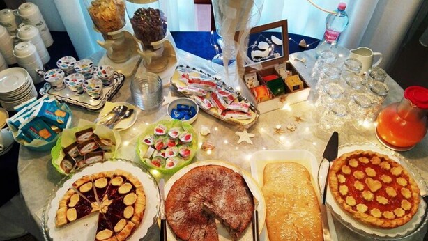 Free daily buffet breakfast - Hotel Tre Rose (Rimini)