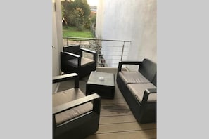 Liverpool-Apartment | Balcony - Chillinghouse 9 (Siegburg)