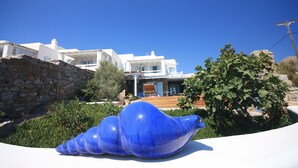 Unclassified image, 5 of 24, button - Villa Akoya III by The Pearls Collection (Mykonos)