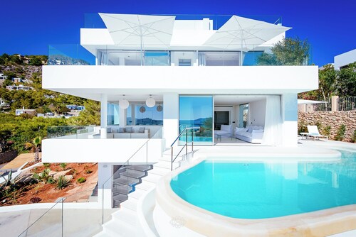 NEU Luxus Design Villa 360 ° Sonnenuntergang Dach Skybar Meerblick Infinity Pool