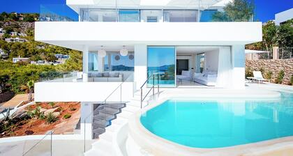 NEU Luxus Design Villa 360 ° Sonnenuntergang Dach Skybar Meerblick Infinity Pool