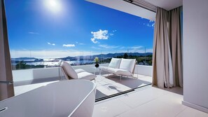 Interior - Ultra-Modern "All White" Luxury Villa / Rooftop / Sea View / Breathtaking Sunset (Can Pep Simó)
