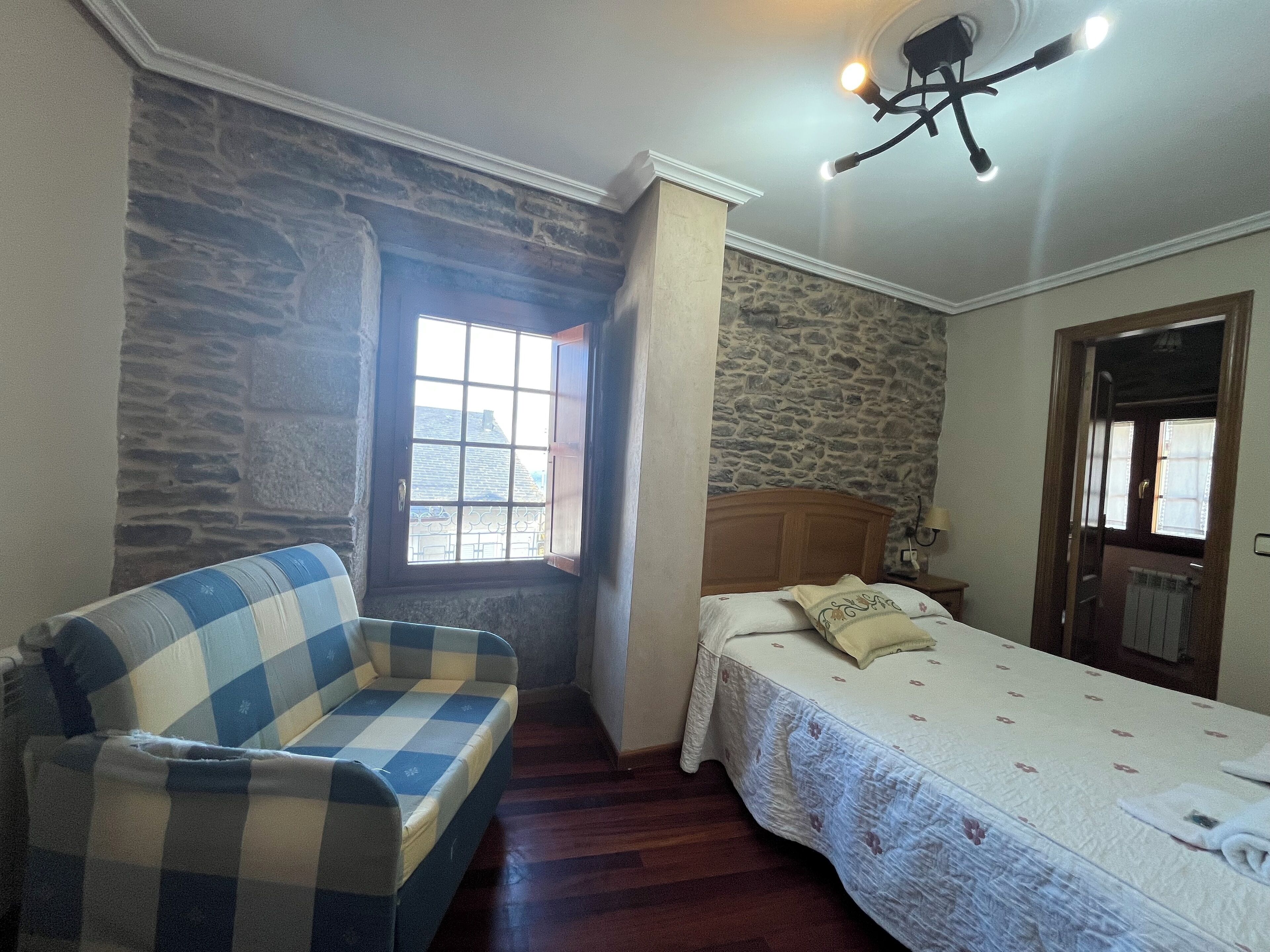 Kamar